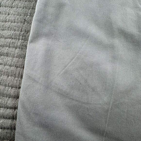 Duck Head Gold School Pant Men 42x32 Gray Chino Khaki Classic Fit Stretch - Picture 11 of 12